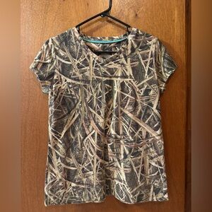 Mossy Oak Women's Short Sleeve Camouflage V-neck Tee